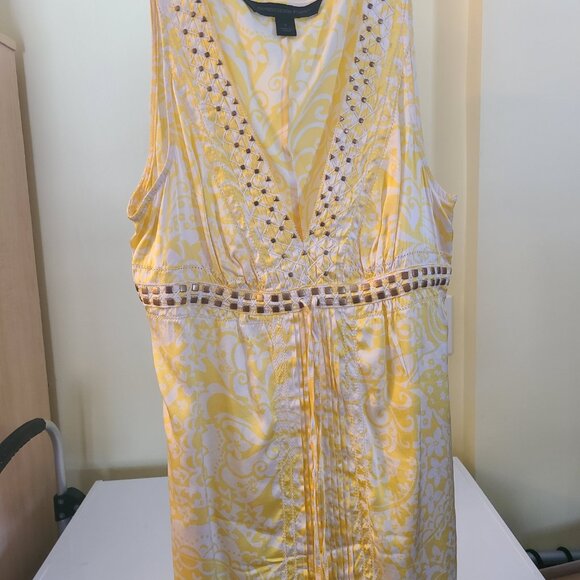 Yellow Tank. - Picture 4 of 5